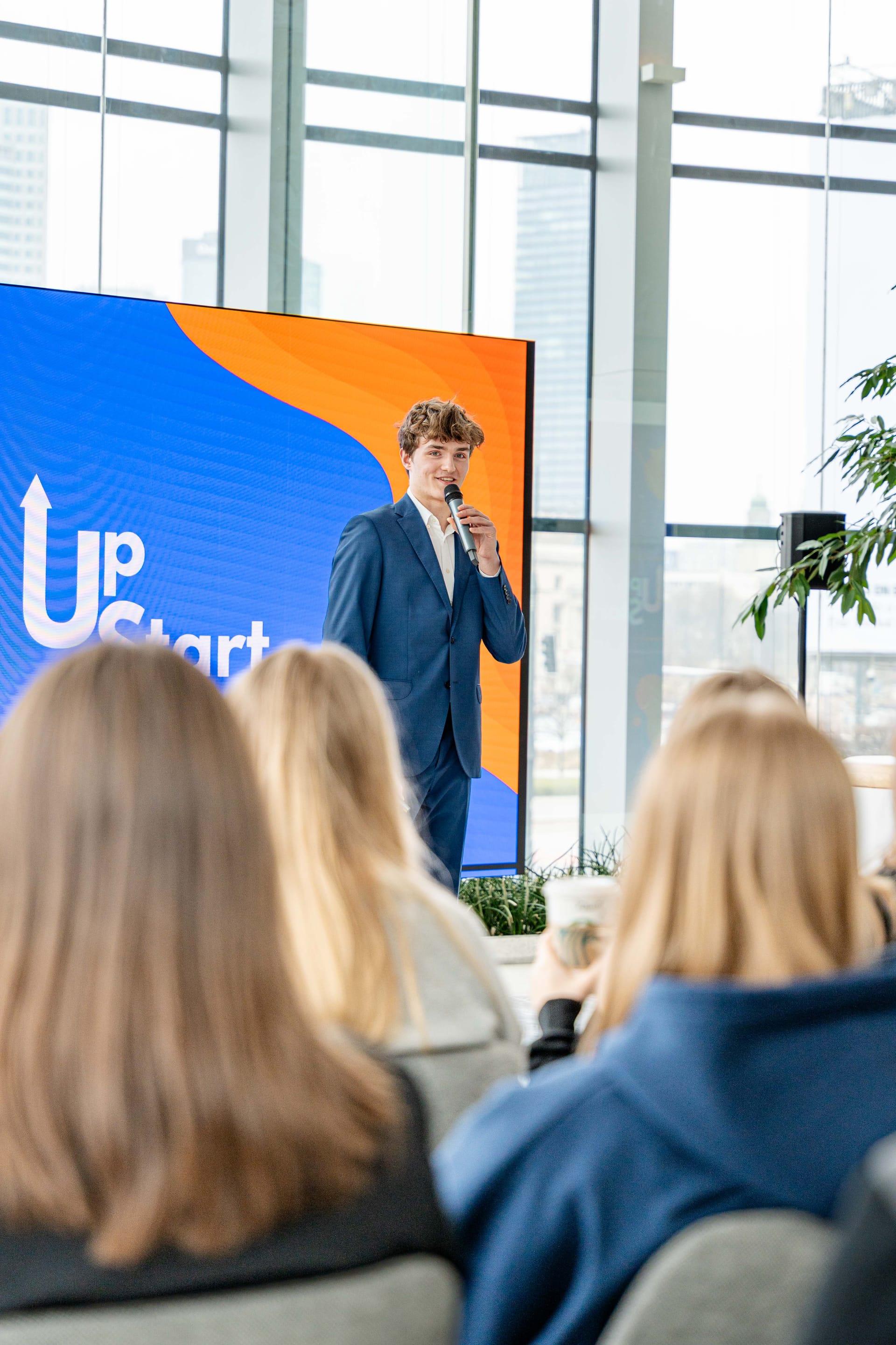 UP START-33.jpg